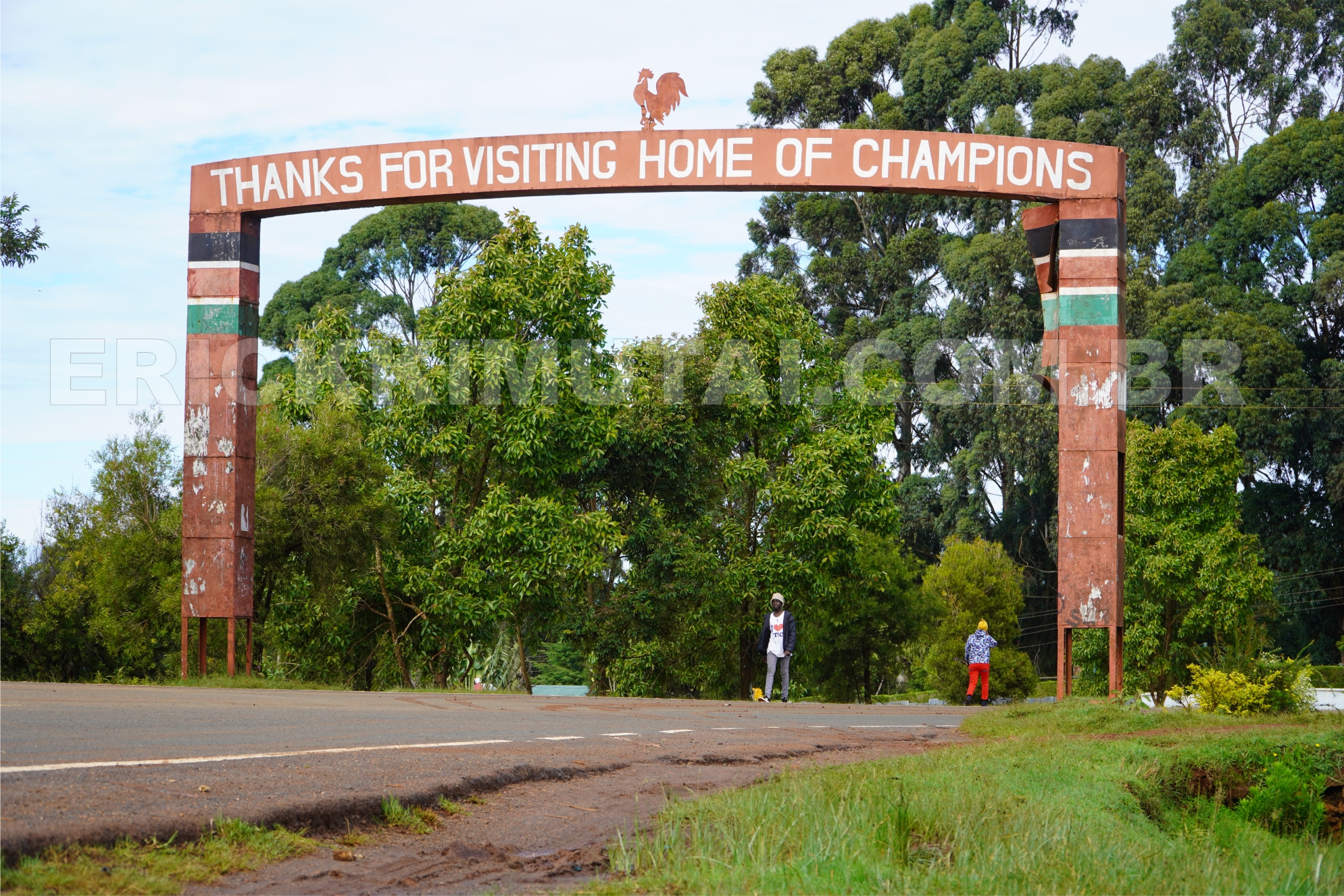 Portal de saída de Iten